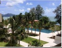 By The Sea Beach Front Apartment - B&B