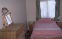 Single Room (No Pets)