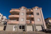 APARTMENT ABA - B&B Traù