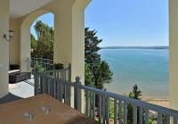 Premier Two-Bedroom Apartment with Sea View - 14 - Pet Friendly 
