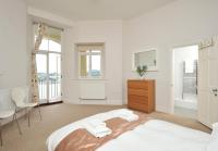 Premier Two-Bedroom Apartment with Sea View - 14 - Pet Friendly 