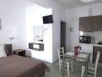 Estudio con vistas al jardín