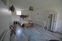 Deluxe Double Room with Shower