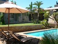 B&B Cape Town - Hajos Lodge - Bed and Breakfast Cape Town