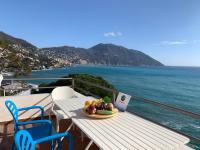 B&B Recco - Villa Giulia by Holiday World - Bed and Breakfast Recco