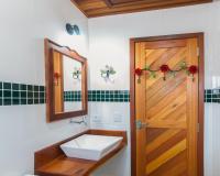 Chambre Double ou Lits Jumeaux avec Salle de Bains Privative