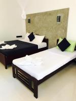 Deluxe Triple Room with AC