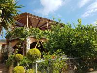 Nadia's Traditional Greek House - Bed and Breakfast