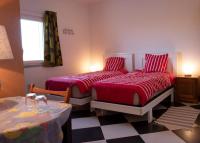 Großes Zweibettzimmer