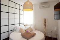 Chambre Double avec Lit Rond - Vue sur Lac
