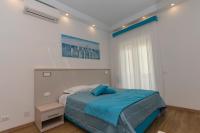 Appartamento con 3 Camere da Letto - Via Capo D'Africa 31