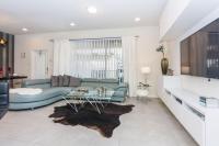 Luxurious Vacation Townhome with Private Pool at Windsor at Westside WW8948