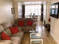 Bexleyheath Town Centre Four bedrooms, Five Beds House - B&B Bexleyheath