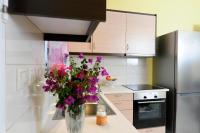 Effie's House - Apartments near the beach - B&B Kalamata
