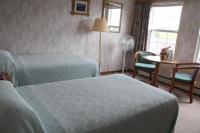 Twin Room - Non-Smoking