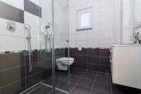 Villa Ines with Pool by the beach - B&B Traù