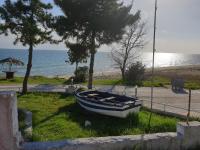 Kariani Beach Apartment - Chambres d’hôtes Karianí