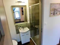 Twin Room with Shower