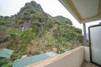 Quadruple Room with Mountain View
