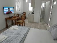 B&B Cetiña - Porto Njeguši A1 - Bed and Breakfast Cetiña