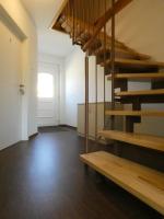 Apartment with Shower