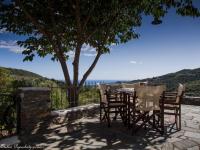 Mansion Philoktitis - Bed and Breakfast Melivoia