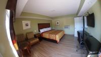 Deluxe, 1 King Bed, Non-Smoking