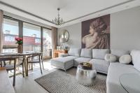 Luxury One-Bedroom Apartment with Balcony B71