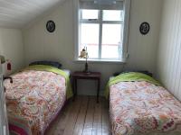 Standard Twin Room with Shared Bathroom