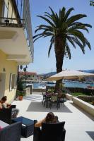 Pascal Villa 7 nights 1 free - B&B