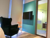 Chambre Lit Queen-Size avec Balcon