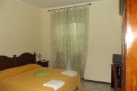 Appartamento con 2 Camere da Letto - Dependance