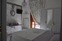 Economy Double Room with Balcony and Sea View
