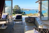 B&B Whangaparaoa - Deluxe Coastal Home & Award-winning Golf - Bed and Breakfast Whangaparaoa