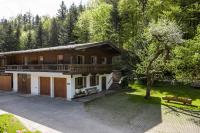One-Bedroom Apartment with Balcony and Mountain View  