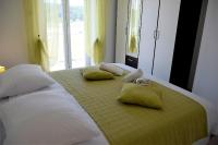 Apartment mit 2 Schlafzimmern, Terrasse und Meerblick