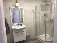 Studio Apartment (3 Adults)
