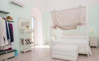 Two-Bedroom House with Sea View