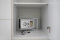 Doppel-/Zweibettzimmer mit Gartenblick