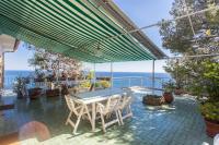 B&B Villa Solari - Stunning View- Wifi & Parking - Bed and Breakfast Villa Solari