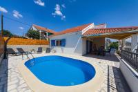 Villa Nika - B&B