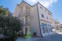 Apartmani Kristina - B&B