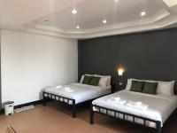 Vierbettzimmer mit eigenem Bad