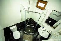 Familiensuite mit Balkon