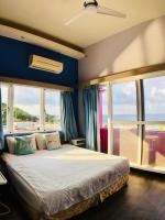Double Room with Balcony and Sea View