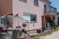 ANAI Serenity apartment , private heated pool and Hot Tub - B&B