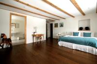 Kamer met Kingsize Bed en Uitzicht op de Bergen