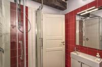 Chambre Double ou Lits Jumeaux avec Salle de Bains