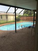 82-10SW 135AV - B&B