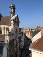 Double Room with View